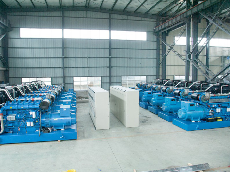 出口柬埔寨12臺800KW玉柴并機